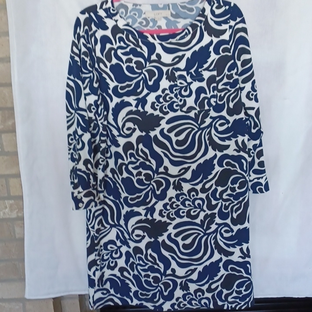 LOFT PULLOVER BLACK BLUE WHITE DRESS